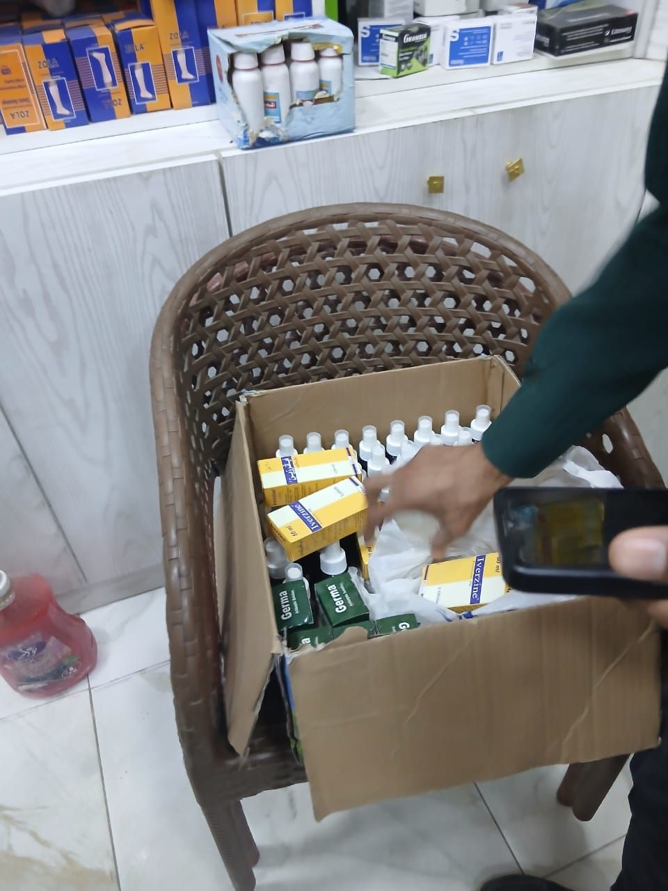 8adab7b7b5.jpg