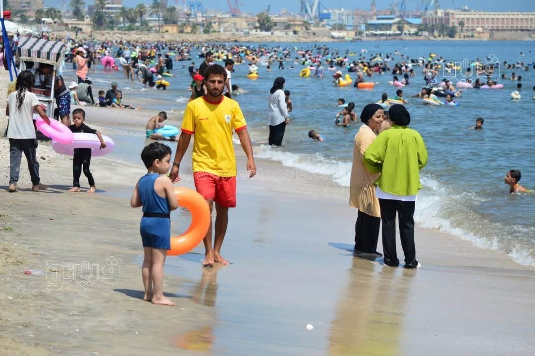 شواطئ بورسعيد كاملة العدد يوم الجمعة 