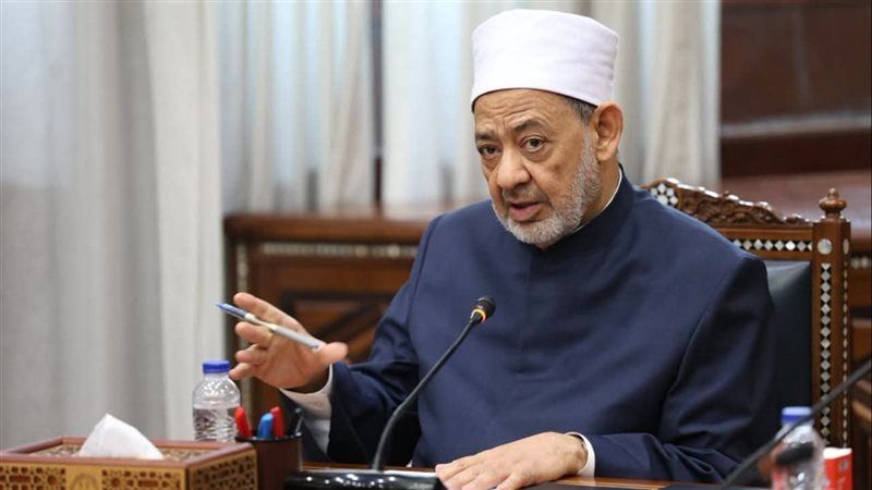الدكتور أحمد الطيب
