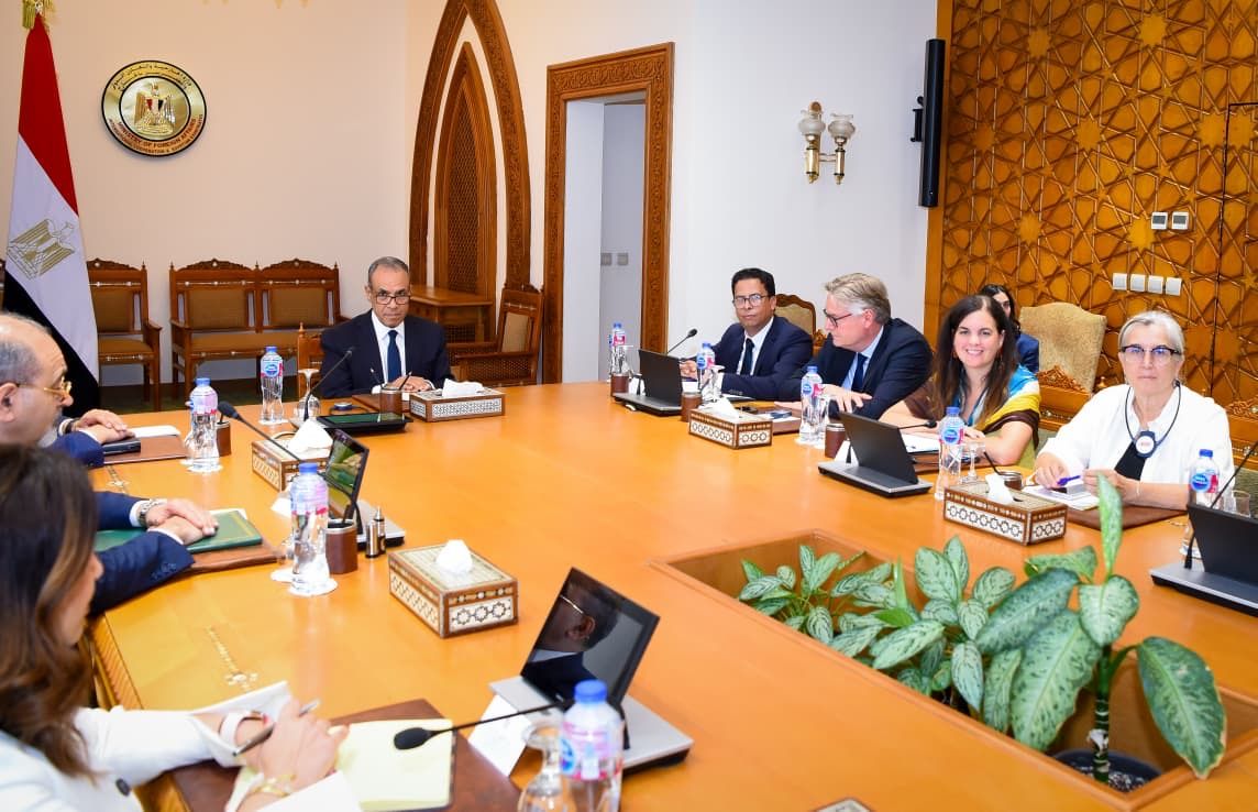 وزير الخارجية يستعرض أمام وفد البرلمان الأوروبي جهود الارتقاء بمنظومة حقوق الإنسان 