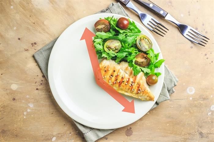 مميزات وعيوب اتباع نظام الصيام المتقطع 