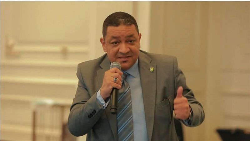 د. أحمد سمير عميد