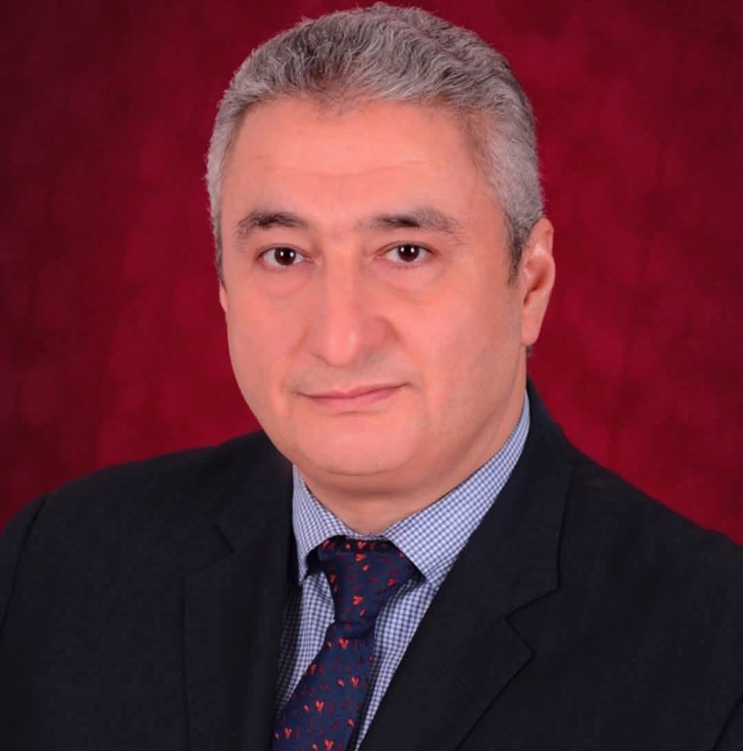 د. هيثم عامر عميد كلية العلاج الطبيعي 