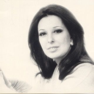 نجاة الصغيرة 