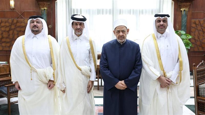 شيخ الأزهر يستقبل