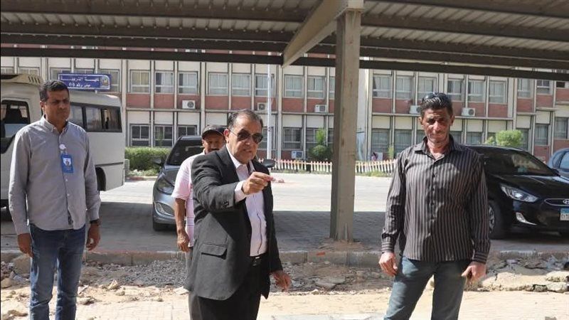 رئيس جامعة قنا يتفقد