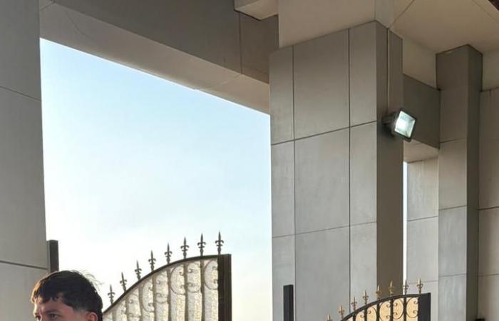 بيراميدز يصل إلى استاد الدفاع الجوي استعدادا لمواجهة أبو قير للأسمدة بالدوري الممتاز (صور)