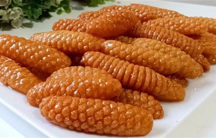 طريقة عمل صوابع زينب حلوى شرقية مقرمشة بطعم لا يقاوم
