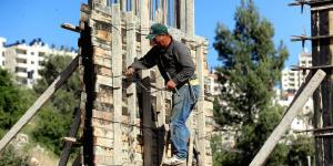 (فتح): العمّال الفلسطينيّون ركيزة المشروع الوطنيّ ورافعةُ البناء والتنمية لدولة فلسطين
