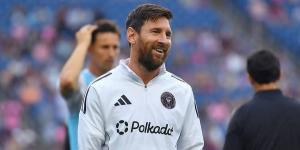 برشلونة يأمل بمشاركة ميسي في افتتاح معقله