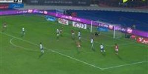 كأس
      مصر:
      عمر
      كمال
      عبد
      الواحد
      يمنح
      الأهلي
      التقدم
      على
      المصرية
      للاتصالات
      في
      الشوط
      الأول