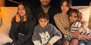 بسمة بوسيل تحتفل بالعام الجديد رفقة طليقها تامر حسني وأبناءهم| صور