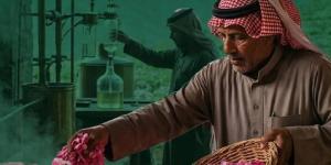 إنشاء مدن ومشاتل ومصنع للورد في جازان