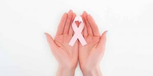 اختبارات جينية تقلص تفاوتاً في النجاة من سرطان الثدي على أساس العرق