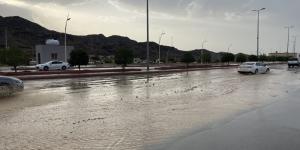 الأمطار تكشف سوء التصريف وانقطاع الكهرباء عدة ساعات في عقيق الباحة