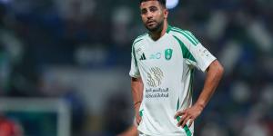 هل
      يرحل
      محرز؟
      تقارير
      تركية
      تكشف
      عن
      عرض
      ضخم
      لضم
      «ساحر
      العرب»