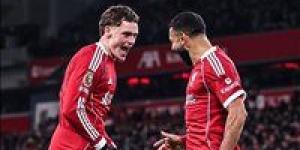 ليفربول
      ضد
      فولهام..
      عودة
      محمد
      صلاح
      لتشكيل
      ليفربول
      الرسمي
      لمواجهة
      فولهام
      في
      الدوري
      الإنجليزي
      الممتاز