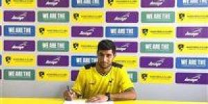 سيف
      تقا:
      زيزو
      ظلم
      نفسه
      بانتقاله
      إلى
      الأهلي..
      وهؤلاء
      هم
      الأفضل
      في
      الكرة
      المصرية