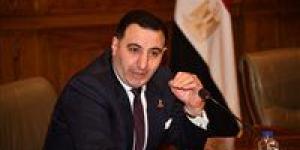 وكيل صناعة الشيوخ: خفض الدين إلى 78٪ بحلول 2027 وتعزيز الصناعة لدعم الموازنة العامة