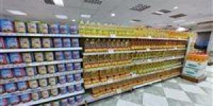 صرف
      50%
      من
      مقررات
      التموين
      لشهر
      أبريل
      واستمرار
      توفير
      السلع
      بالمنافذ