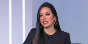 إلهام
      وجدي:
      شخصية
      زينب
      في
      حكاية
      نرجس
      اقتبستها
      من
      إحدي
      الشخصيات
      في
      عائلتي