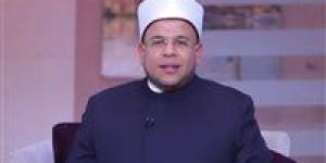 الشيخ
      أسامة
      قابيل
      بعد
      واقعة
      صانعة
      المحتوى
      بسنت
      سليمان:
      المنتـ..حر
      مش
      كـ..ـافر