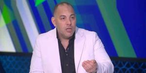 أحمد
      بلال
      نجم
      الأهلي
      السابق:
      «
      ناصر
      منسي
      على
      قده
      ولو
      هو
      الأسطورة
      يبقى
      على
      الدوري
      السلام»