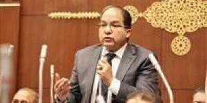 النائب
      عادل
      اللمعي:
      توجيهات
      رئاسية
      بقوانين
      الأسرة
      وصندوق
      الدعم
      تعزز
      استقرار
      المجتمع