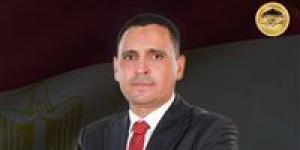 النائب
      إسلام
      التلواني
      يقترح
      إعفاءات
      ضريبية
      للمستثمرين
      المصريين
      بالخارج
      لتعزيز
      تدفق
      الاستثمارات