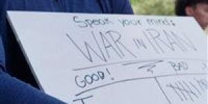 شباب
"جيل
زد"
من
أنصار
ترامب
يرفضون
الانخراط
في
حرب
ضد
إيران