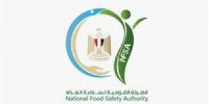 سلامة
      الغذاء:
      غلق
      وتشميع
      مطعم
      بالإسكندرية
      بعد
      الاشتباه
      في
      تسمم
      4
      طلاب