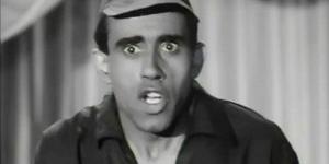 كان
      بيفطر
      بامية..
      سمير
      غانم
      يكشف
      سر
      غريب
      عن
      الضيف
      أحمد