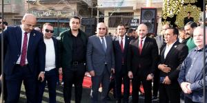 الدقهلية
      تكرّم
      الراحل
      ثروت
      فتح
      الباب
      بحضور
      المحافظ
      وقيادات
      تنفيذية
      وبرلمانية
      في
      احتفالية
      حاشدة
      بالدراكسة