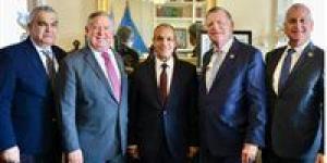 تحت
      قبة
      الكونجرس..
      وزير
      الخارجية
      يستعرض
      ثوابت
      الموقف
      المصري
      تجاه
      أزمات
      غزة
      والسودان
      ولبنان