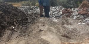 محافظ
      الفيوم
      يضرب
      بيدٍ
      من
      حديد:
      إزالة
      فورية
      لتعدٍ
      على
      أرض
      زراعية
      بزاوية
      الكرادسة
      واستبعاد
      مسؤول
      مقصر