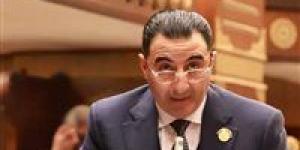 وكيل
      صناعة
      الشيوخ:
      إغلاق
      مضيق
      هرمز
      يهدد
      الصناعة
      العالمية
      بموجة
      تضخم
      جديدة