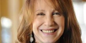 إحدى
      أيقونات
      السينما
      الفرنسية..
      تعرف
      على
      سبب
      وفاة
      الممثلة
      ناتالي
      باي