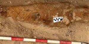 كشف
      أثري
      جديد
      في
      المنيا
      يعيد
      إحياء
      أسرار
      البهنسا
      في
      العصر
      الروماني