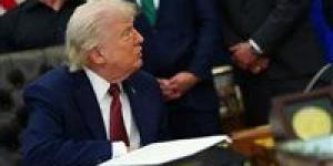 ترامب
      يمتنع
      عن
      التعليق
      على
      هجوم
      زوارق
      إيرانية
      ضد
      ناقلة
      نفط
      بهرمز