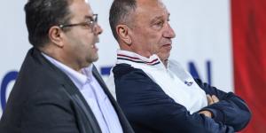 محمود
      الخطيب
      يحضر
      ودية
      الأهلي
      وزد
      على
      ستاد
      مختار
      التتش
      (صور)