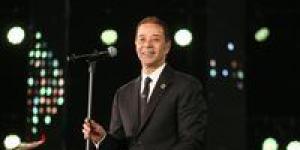 في
      هذا
      الموعد..
      مدحت
      صالح
      يحيي
      حفلا
      جماهيريا
      بالمتحف
      المصري
      الكبير