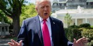 استجابة
      لوساطة
      باكستانية..
      ترامب
      يقرر
      تمديد
      الهدنة
      مع
      إيران
      ويتمسك
      بحصار
      الموانئ