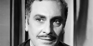 في
      ذكرى
      وفاة
      محمود
      مرسي..
      استبعدته
      سعاد
      حسني
      من
      الزوجة
      التانية
      بسبب
      وسامته