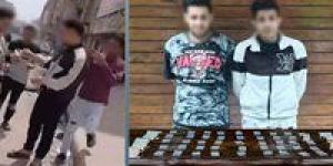 ضبط
      شقيقين
      بتهمة
      ترويج
      مخدر
      البودر
      في
      القليوبية