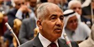 وكيل
      مجلس
      الشيوخ
      يطالب
      بحد
      أدنى
      لأصحاب
      المعاشات
      أسوة
      بالأجور