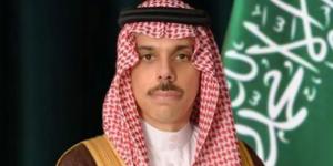 وزير الخارجية السعودي يبحث مع نظيره الإيراني تطورات المنطقة وجهود تعزيز الأمن والاستقرار