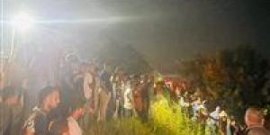 العثور
      على
      الجثة
      الثانية
      لضحايا
      حادث
      كوبري
      نجع
      حمادي
      أمام
      مسجد
      الشيخ
      أبو
      الوفا
      الشرقاوي