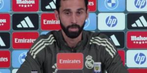 ألفارو
      أربيلوا
      يرفض
      التعليق
      على
      عودة
      مورينيو
      ويؤكد
      التزامه
      بريال
      مدريد
      قبل
      مواجهة
      أوفييدو