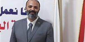 مستقبل
      وطن:
      السيدة
      انتصار
      السيسي
      جسدت
      روح
      الأم
      المصرية
      في
      «فرحة
      مصر»