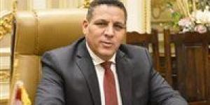 برلماني:
      لقاء
      وزير
      الصناعة
      مع
      الغرفة
      الفرنسية
      يعزز
      جذب
      الاستثمارات
      ويدعم
      نهضة
      الصناعة
      المصرية
